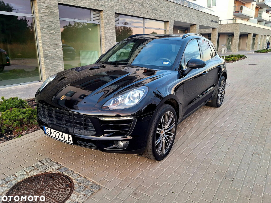 PORSCHE MACAN S 340KM